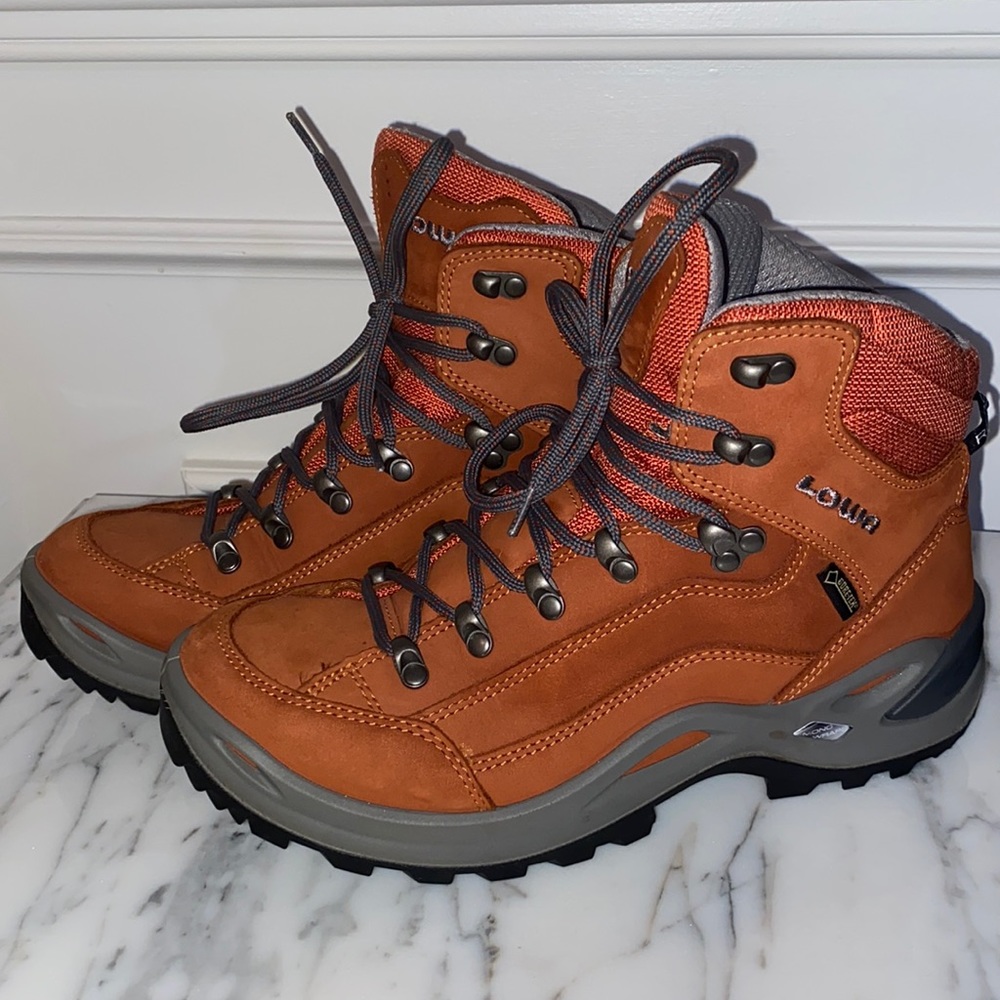 Lowa Renegade GTX MID Ws Boots in Burnt Orange
